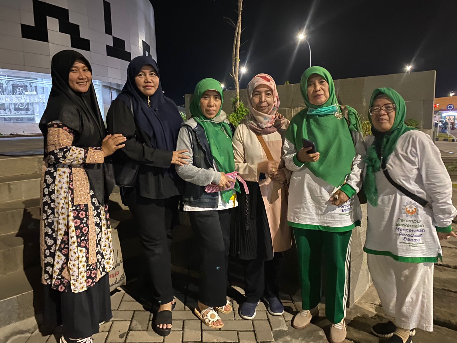 Kafilah PWM DKI Penggembira Muktamar Tiba di Surakarta